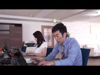 huge tits secretary hikaru nagi fucks her boss at the office (1080)